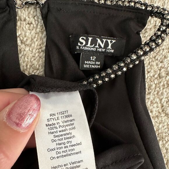 SLNY black NWT cocktail dress with gorgeous beading around the neck. - Picture 8 of 8